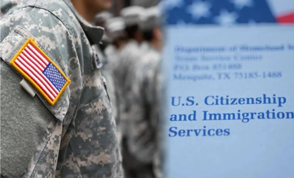 aplicar para la ciudadania americana Por servicio militar